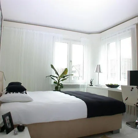 Visionapartments Rotachstrasse - Contactless Check-in Цюрих