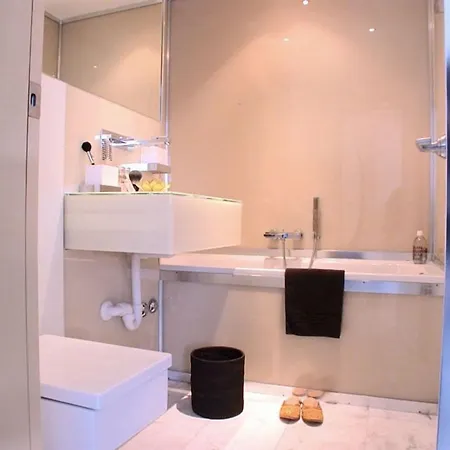 Visionapartments Rotachstrasse - Contactless Check-in Zurich